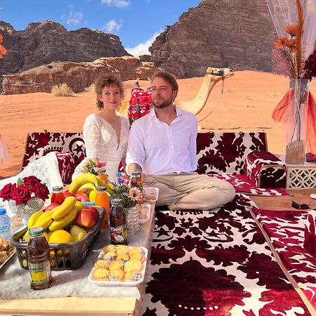 Moon Magic Valley Apartman Rum vádi Kültér fotó