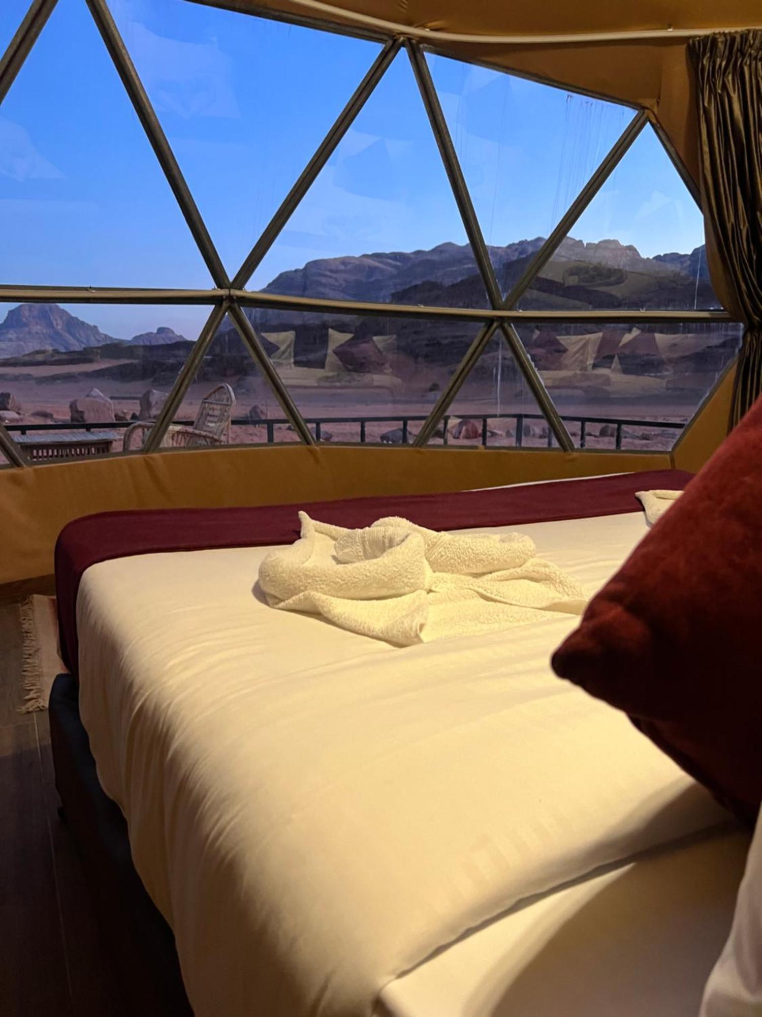 Moon Magic Valley Apartman Rum vádi Kültér fotó