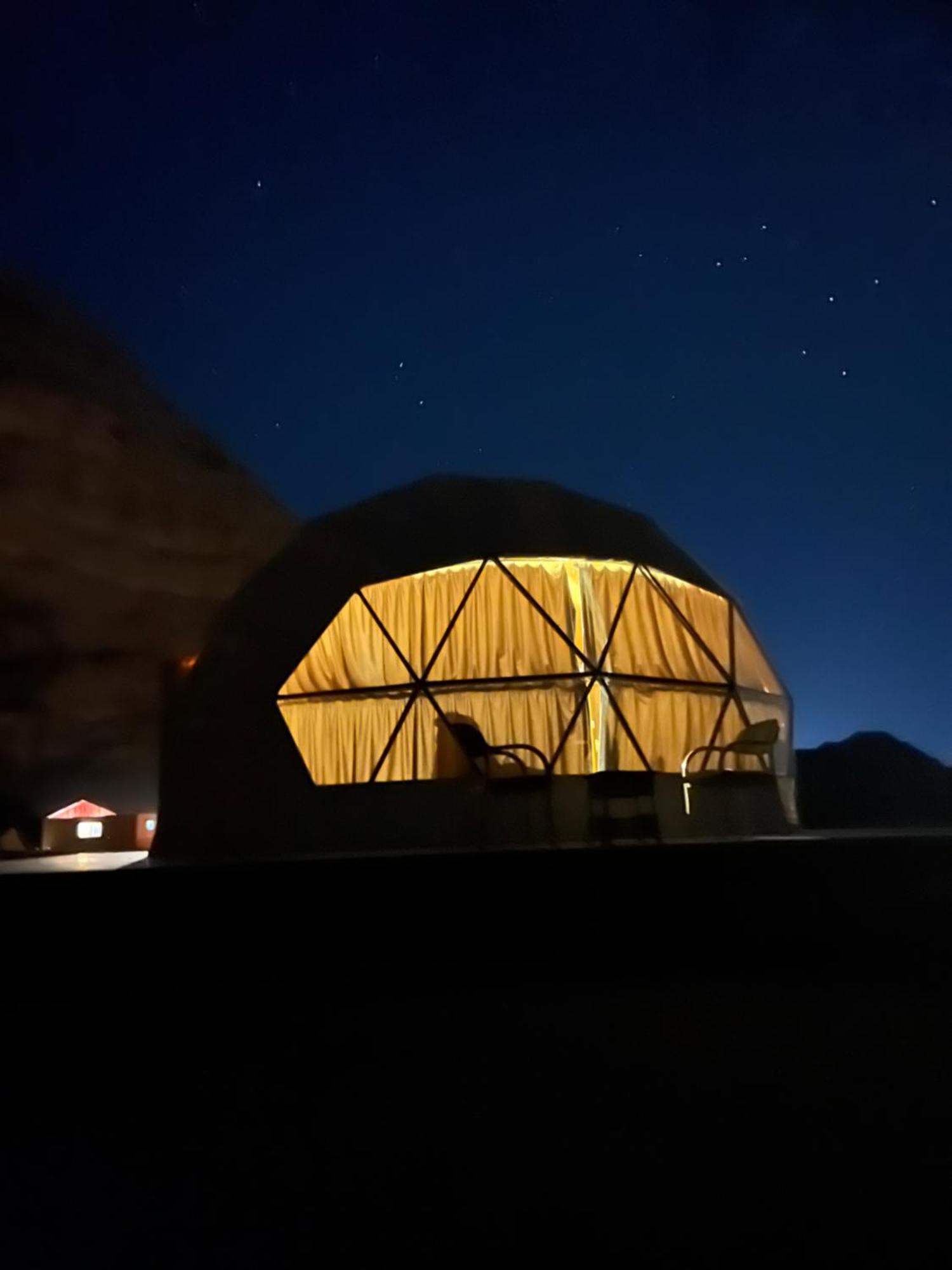 Moon Magic Valley Apartman Rum vádi Kültér fotó