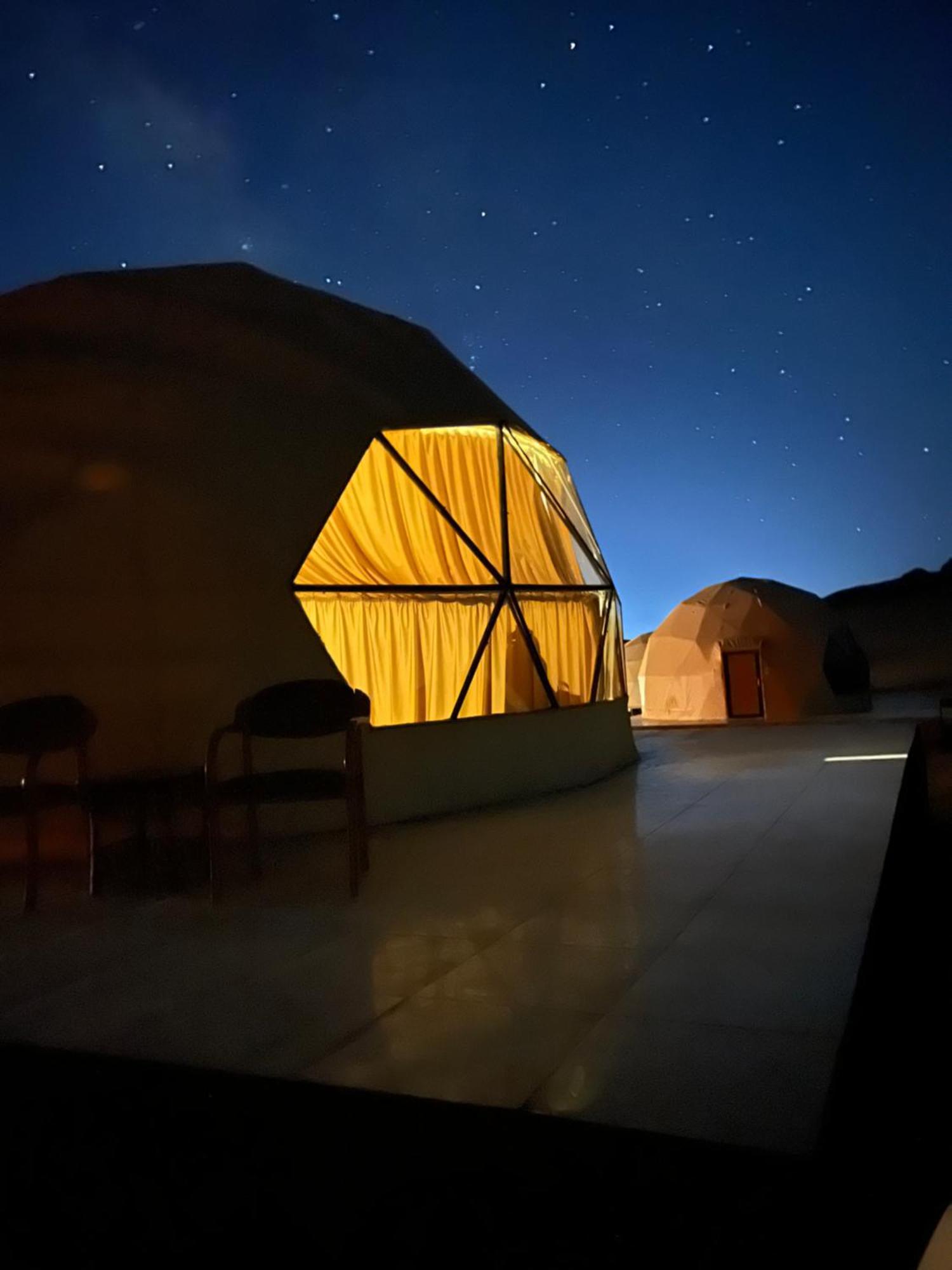 Moon Magic Valley Apartman Rum vádi Kültér fotó